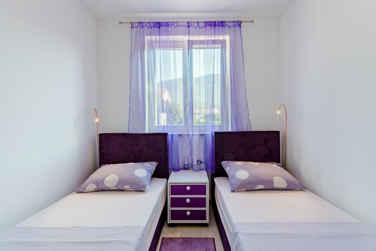 Apartment Karlo คาชเตลา ภายนอก รูปภาพ
